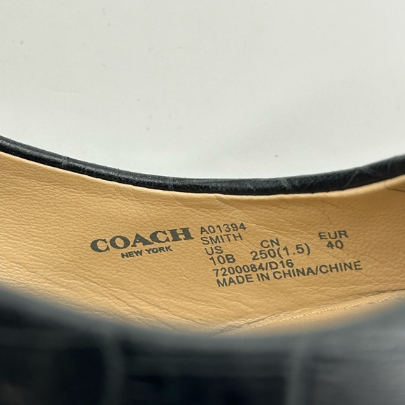 Coach Heels - Alligator Skin pattern heels - Picture 7 of 7